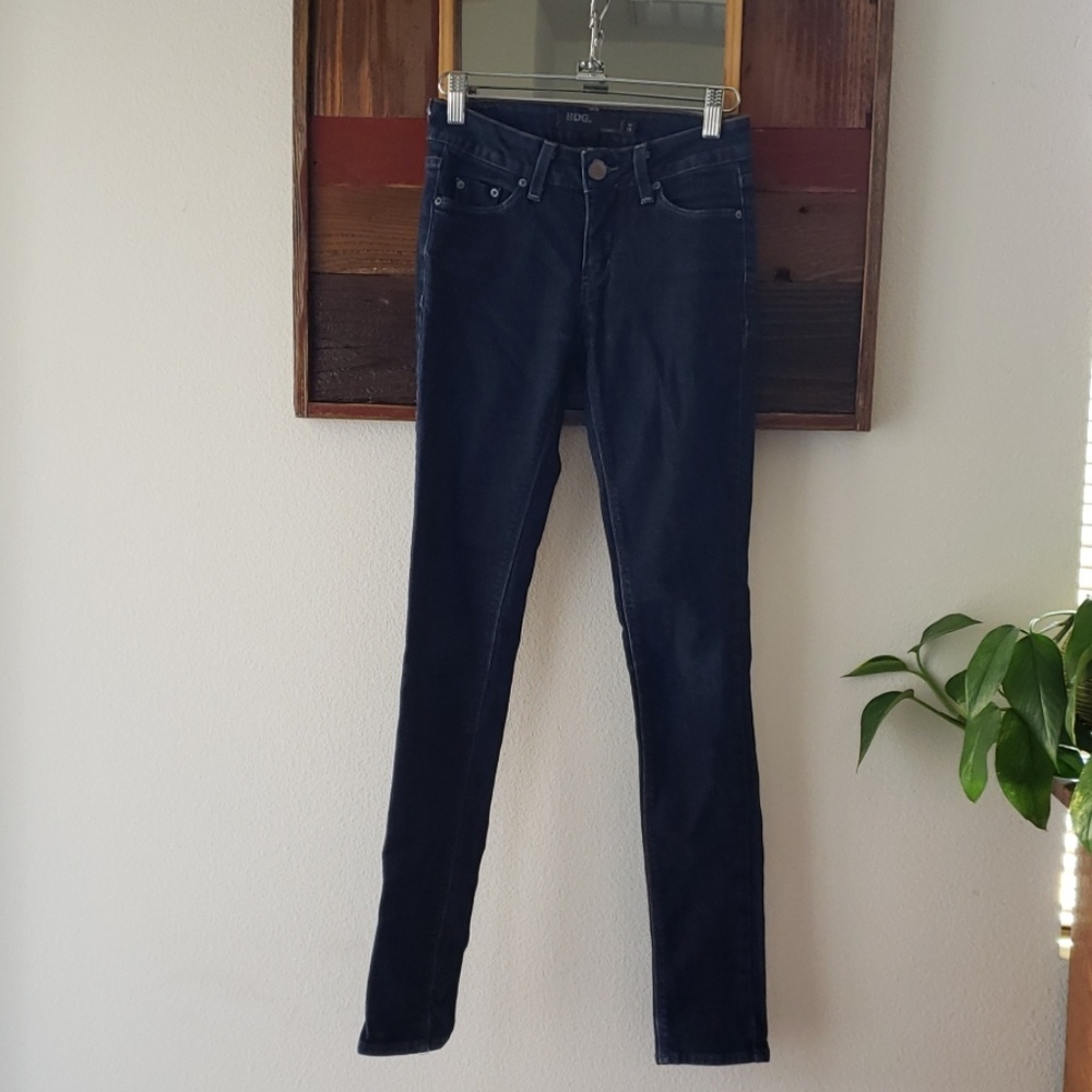 BDG cigarette skinny jeans
